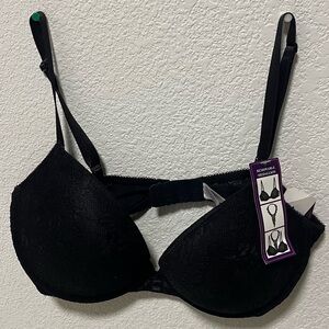 Elegant Black Lace Bra- SAKI SILVER by Diana M. Bara